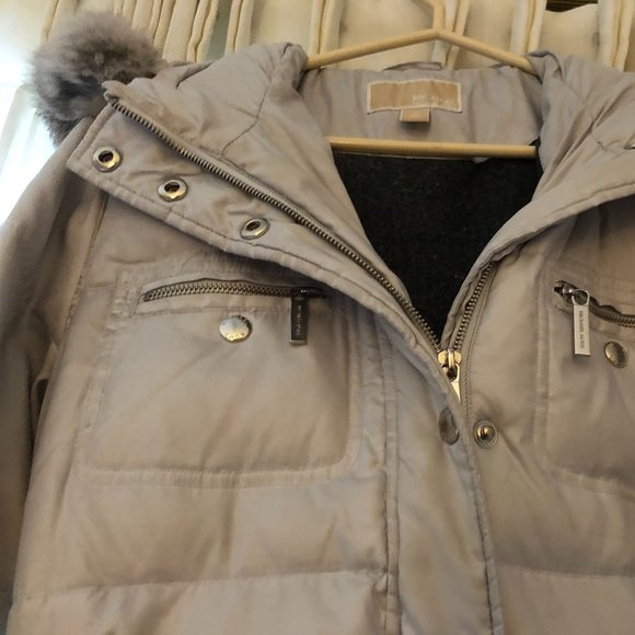 Michael Kors Puffer - Picture 4 of 4